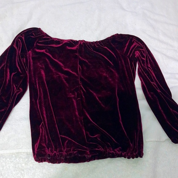 Off shoulder red velvet full sleeve top - Picture 1 of 3